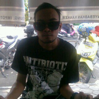 doyoxnzr_doyok's profile picture. Eson yo eson