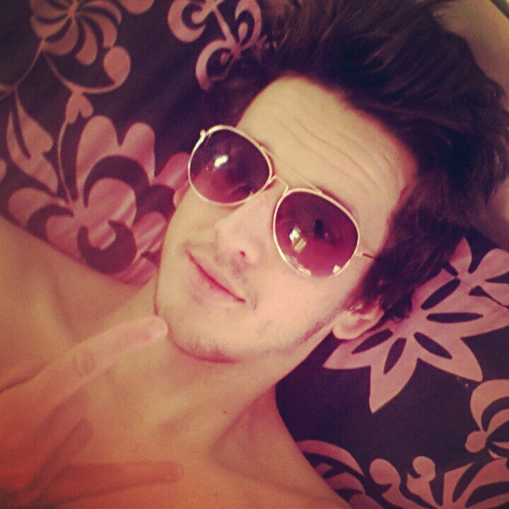 ashman2489's profile picture. 25yrs old have my own allotment and classic car :)