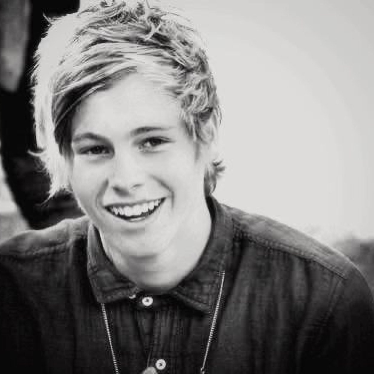 MccleayShanaye's profile picture. I love 5 seconds of summer my fav is luke