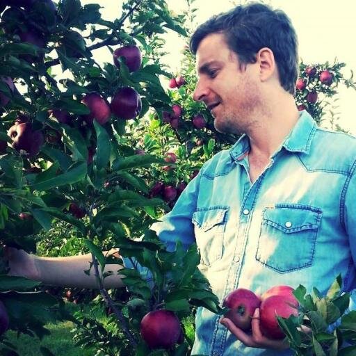 Librarian. Air Force vet. Gardener, reader, traveler.