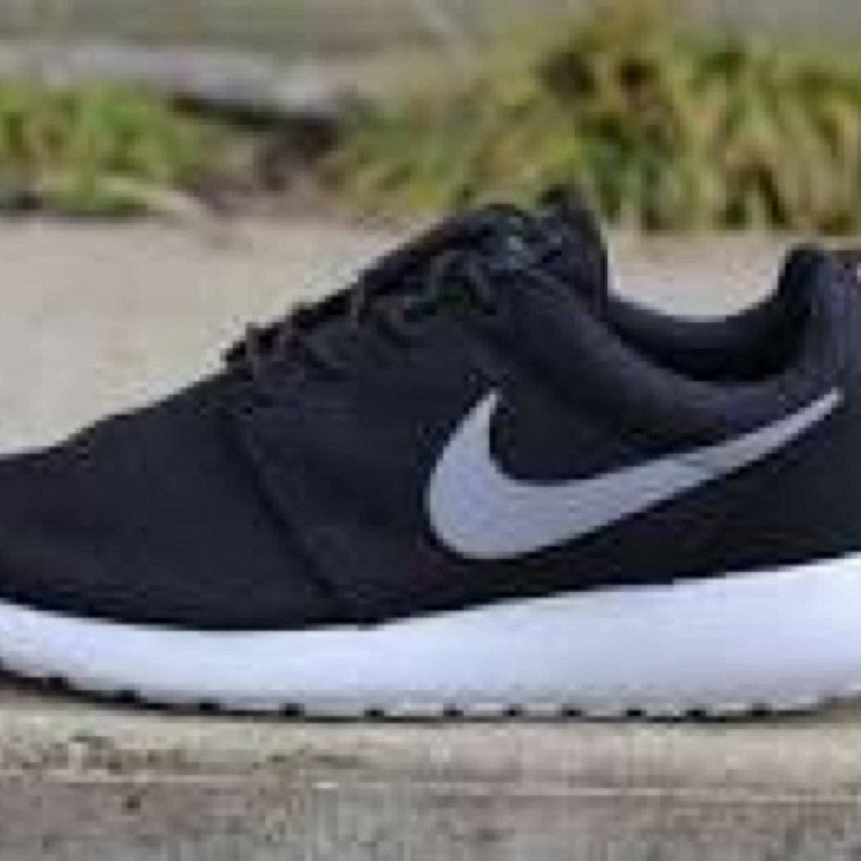 Nikegiveaway3's profile picture. 