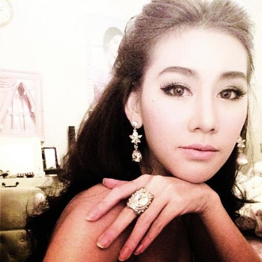 สวยจนวัวตายควายแท้งลูก♡