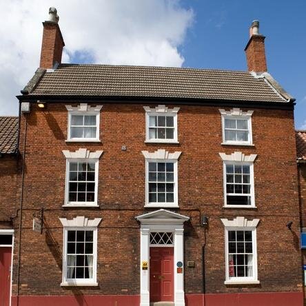 Situated on Lincoln's historic Bailgate, dating back to 1350 a minute from the Castle and Cathedral. 01522 541000 (option 2) info@bailhouse.co.uk