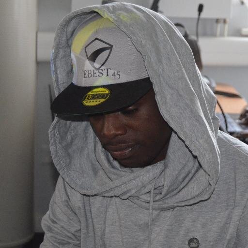 chorkor_nuu's profile picture. It better to light a candle, than to curse the dark. @Knaan