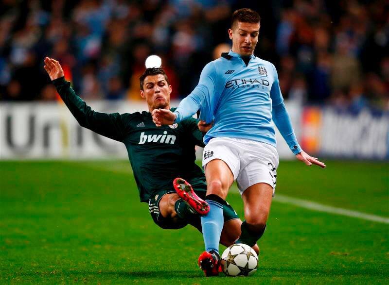 Peera035's profile picture. :)