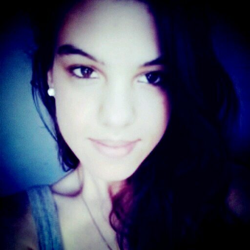 Luu ama a may dms u-u e não importa como demostro meu amr por essa puta, tiau :3