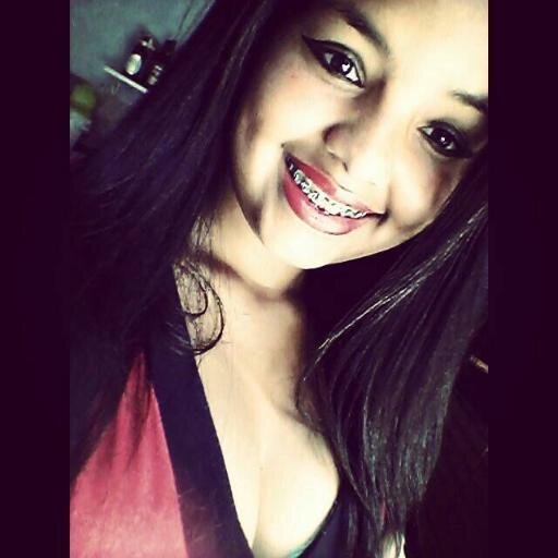 Se safada é diferente de ser puta.
ASK: http://t.co/ScoEzVhQKl
INSTAGRAM: http://t.co/wbhg8QvWYT