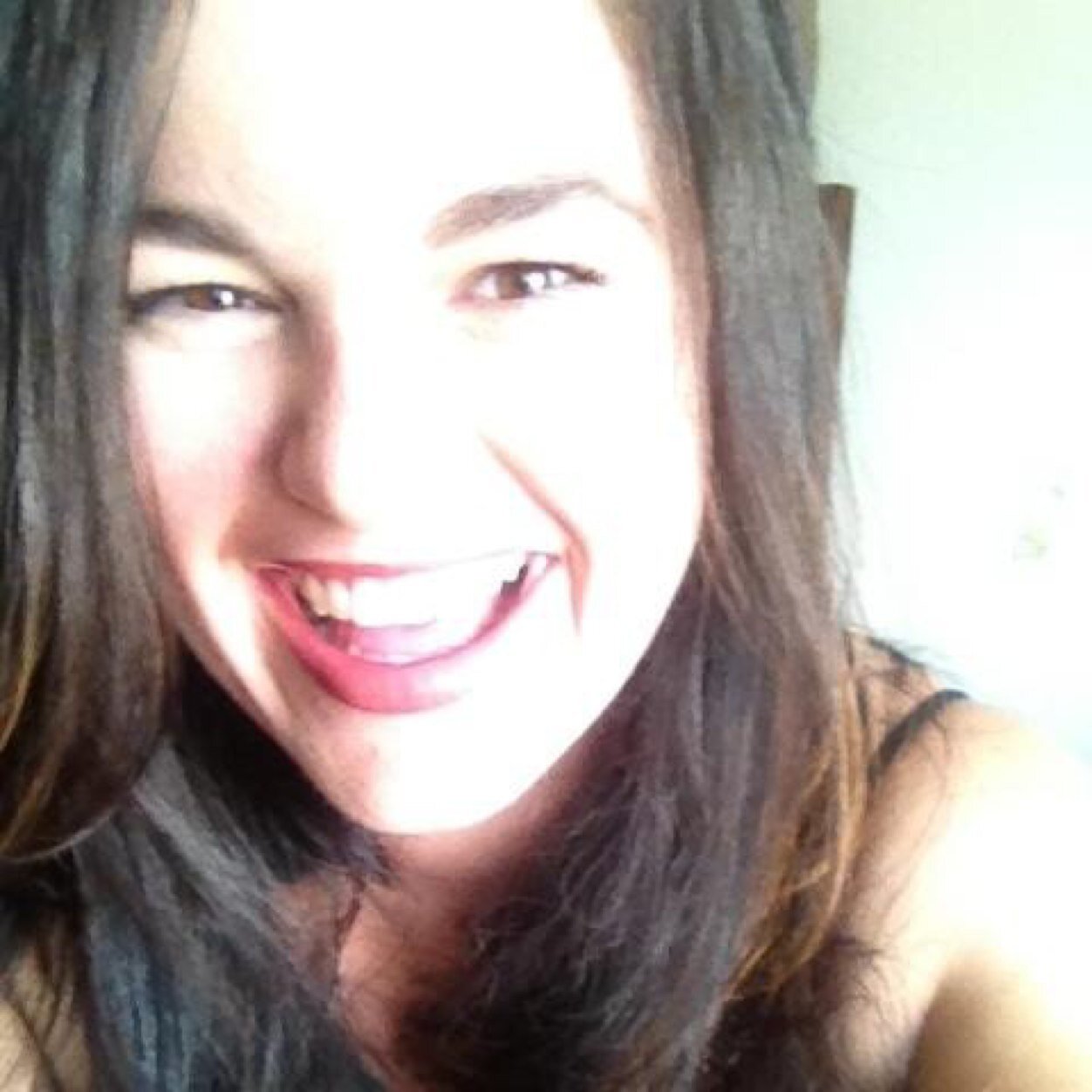 beyoutifuldelic's profile picture. Crave. Real. Food.