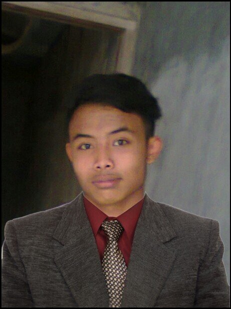 putrategalaja's profile picture. 