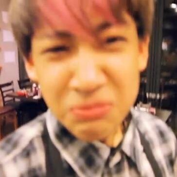 Read_mybioplzz's profile picture. This is free follow account. Please Follow us back on @bambamnunaa Thanks