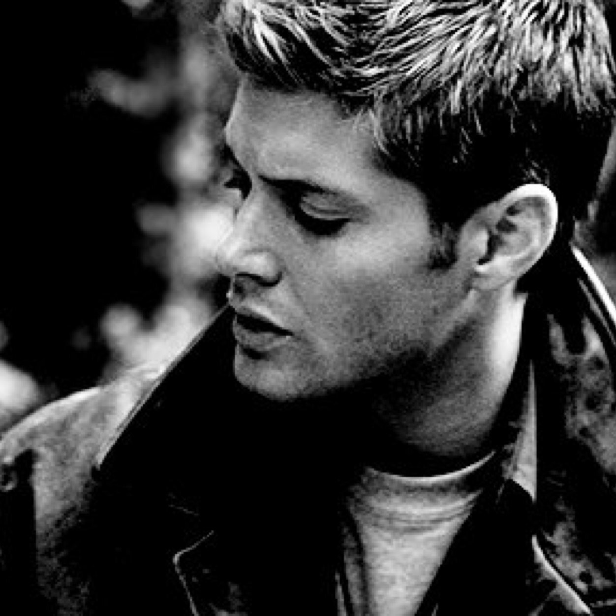 Please follow @_dear_cas ! Shes my bestfriend and she just made her account! ❤️Have a great day❤️ 

- castielou_