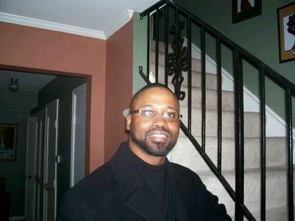 Entrepreneur and Visionary. I enjoy serving God, living life, experiencing peace, helping others,  & meeting new ppl. Always strive 2 b the best you