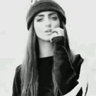 ‏‏‏

 رحيل الشيء للأبد أهون بكثير من العيش على أمل عودته ولا يعود