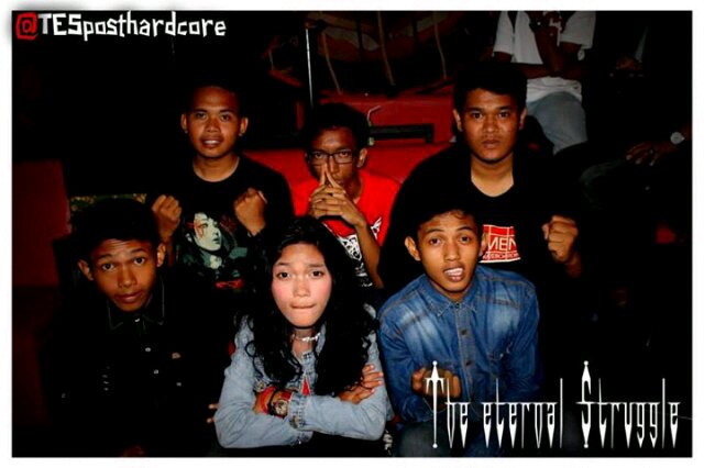 TESposthardcore's profile picture. official twitter , we are family @TDATpoppunk @INTHC @369_official @standup06 @newfirst :D