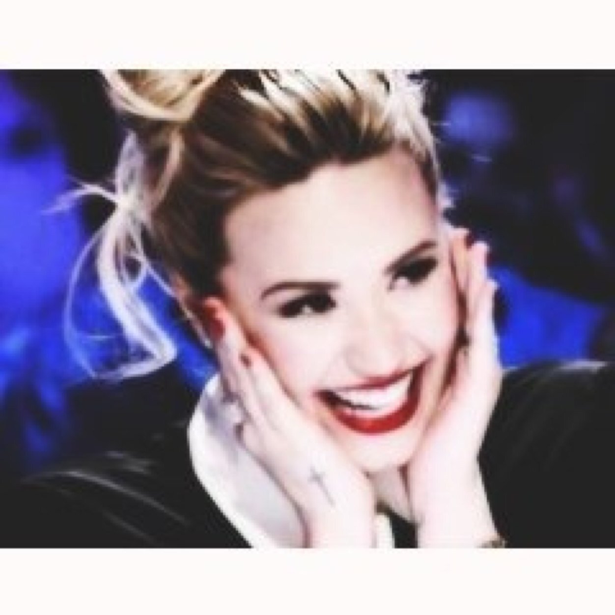#Твиттерский #СериальныйЗадрот #Вампиры #Lovatic #Rock #Art #ВзаимныйФолловинг близнец:з