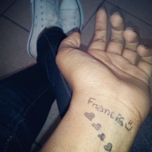 Adriianarosario's profile picture. ~Facebook: Adriiana Rosariio. ~Whatsapp: 829-338-6803. ~Instagram: Monitabratz. ~Oovoo: adriianarosariio. ~Telegram: 787-568-6341