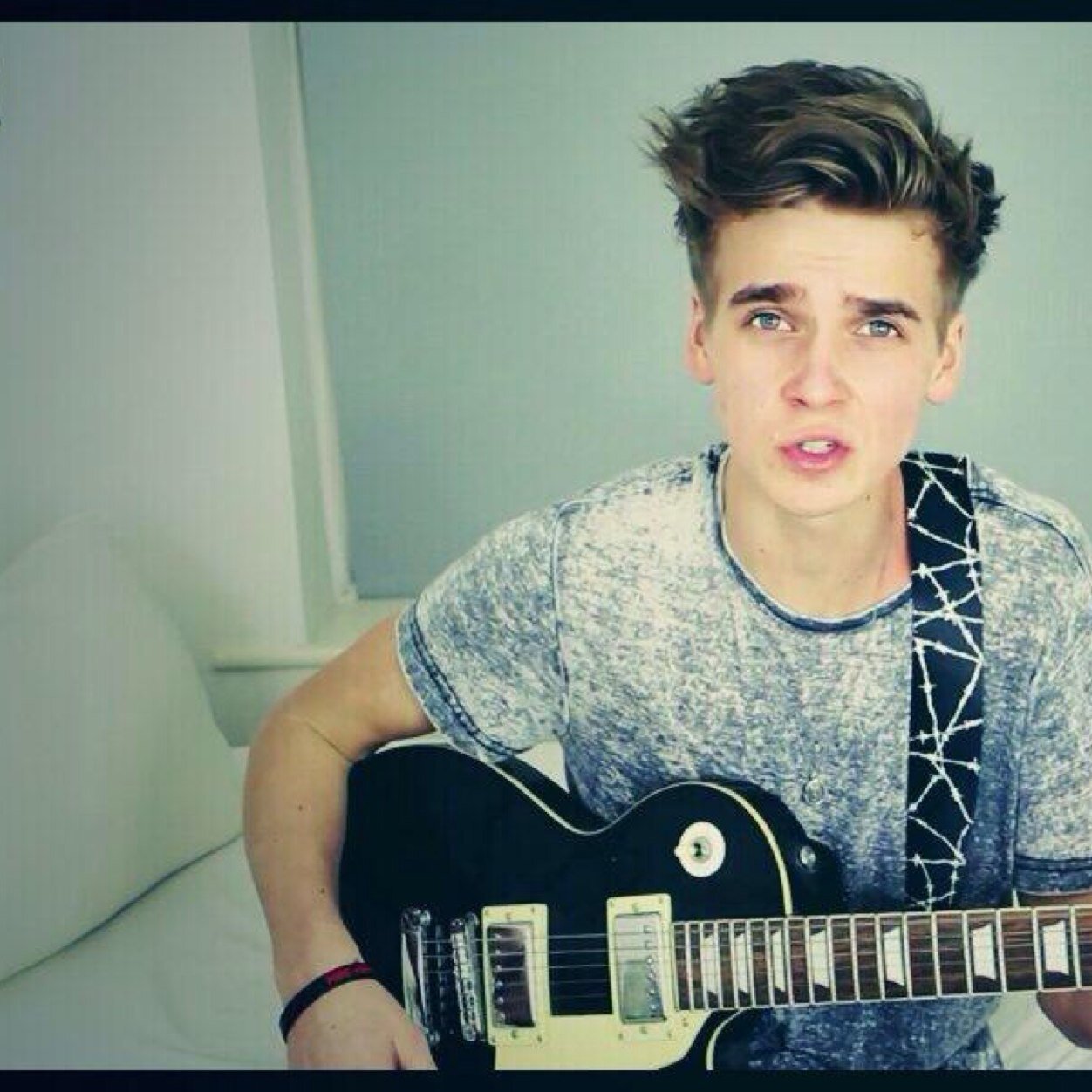 UK Fanpage for joe sugg {@joe_sugg}✨