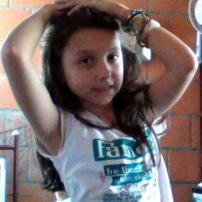 soii una persona super me gusta el rock,metal,rap y el regge heee odioo el regeton