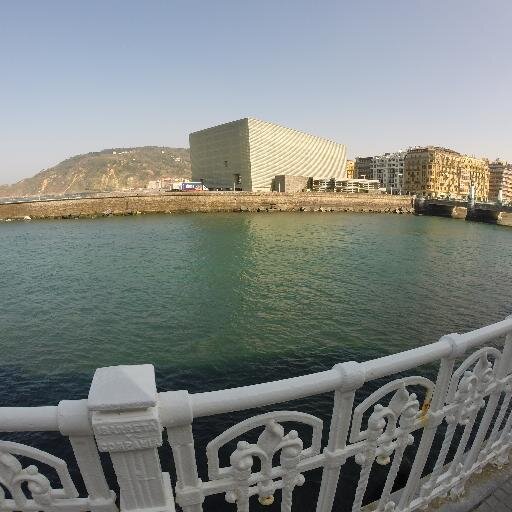 GoProDonostia's profile picture. Recorriendo Donostia con una GoPro