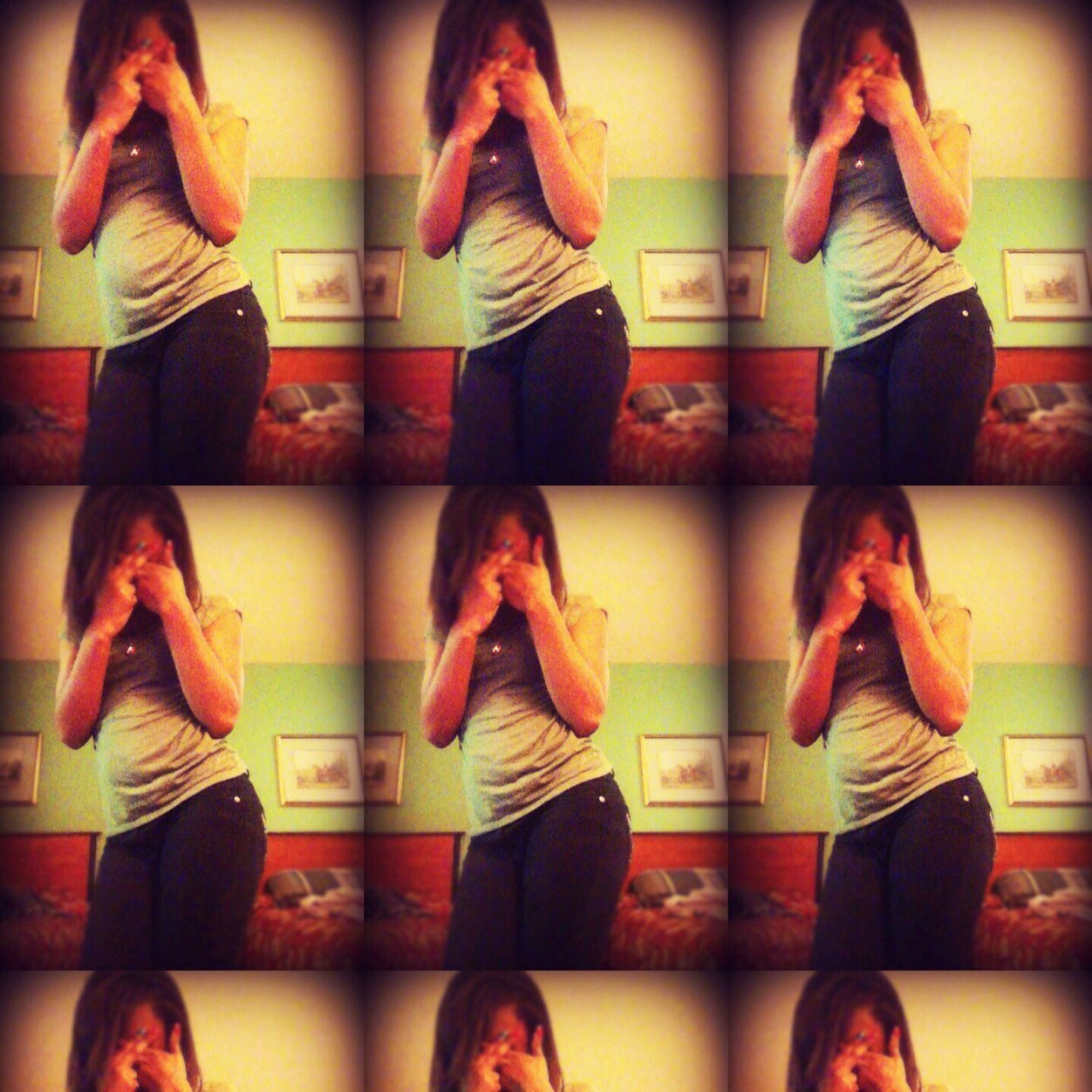 FamousAlexis's profile picture. 