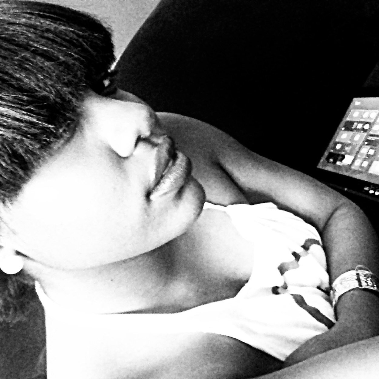 crowned_unique Profile Picture