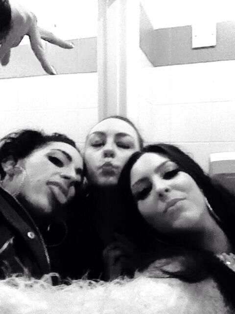 chelsielouise77's profile picture. 