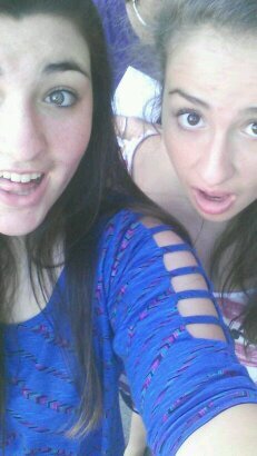 bostonbitches_'s profile picture. just 2 girls who go to way too many concerts and like way too many bands