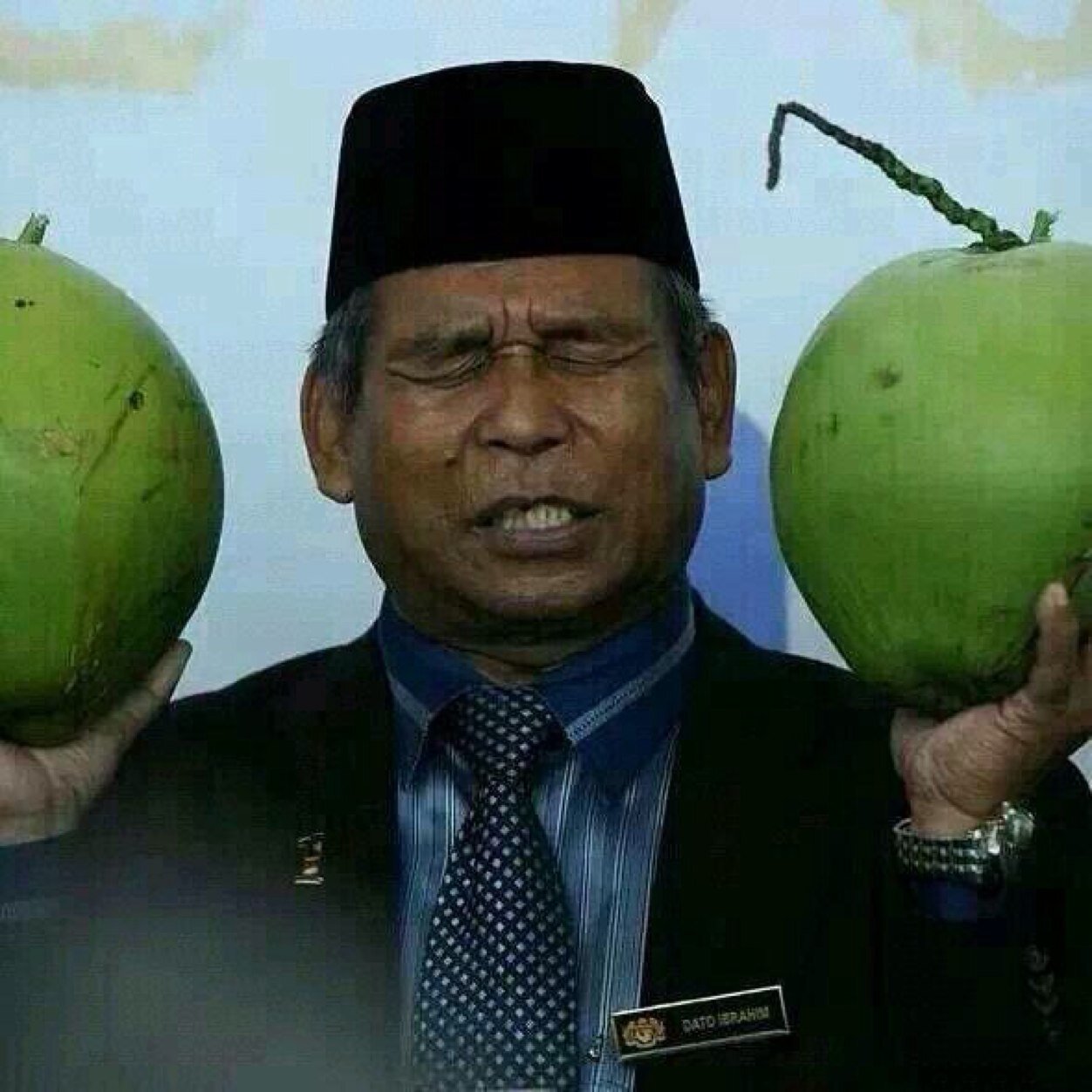 Rakyat Itu Akar Bangsa!
