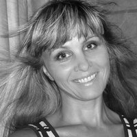 artist Lana Arkhi (@lanaarkhi) 's Twitter Profile