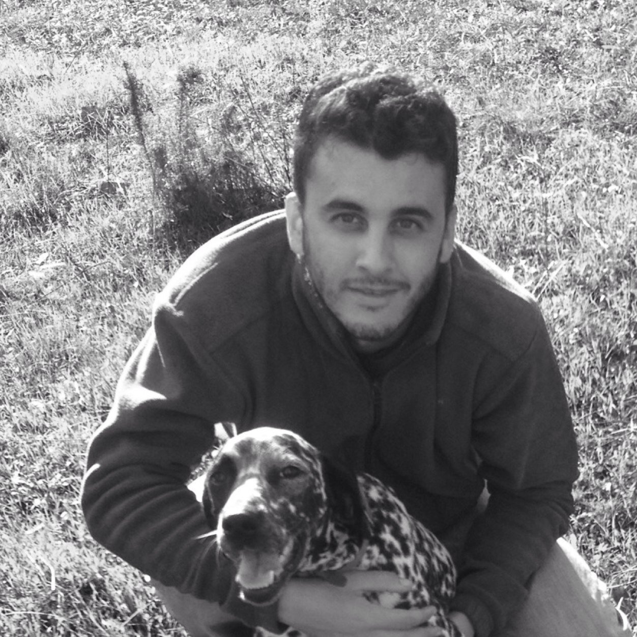 Profesor por profesión, psicólogo por vocación, amante del silencio bajo las noches de luna... Andalucía/Spain.