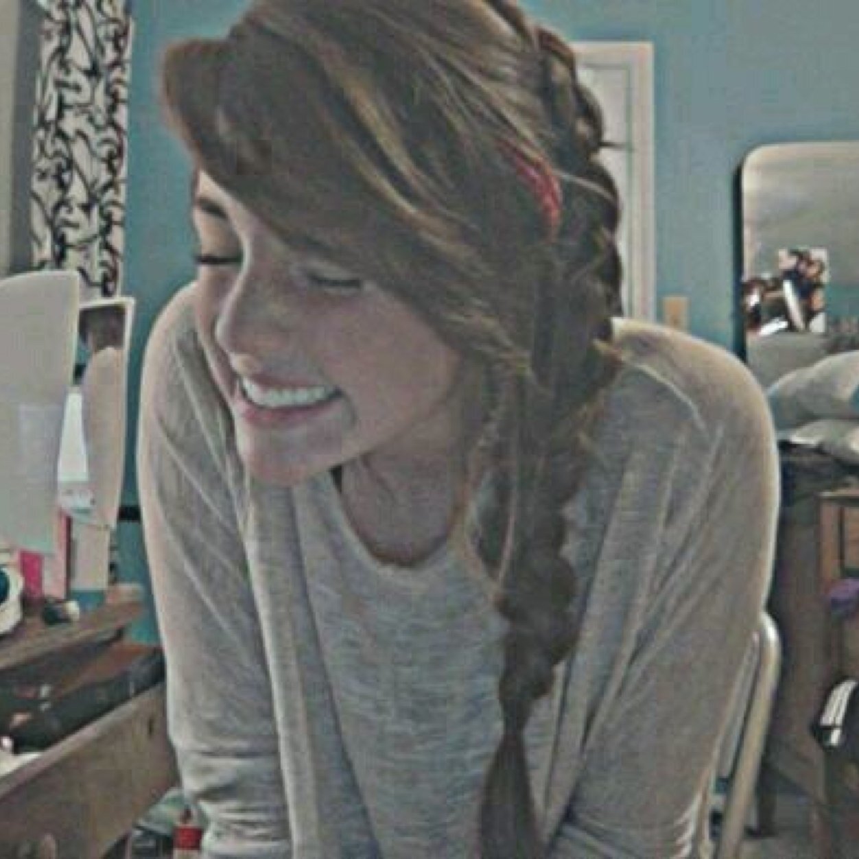 notebookbae's profile picture. \o/