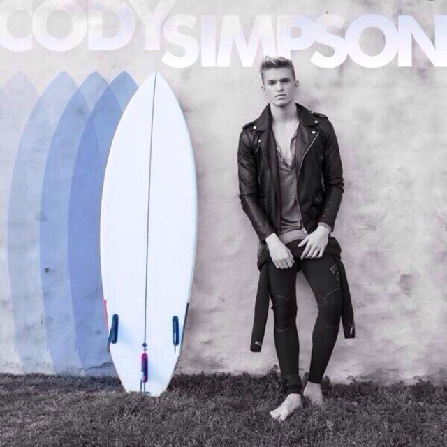 Promoting Cody Simpson Worldwide! Retweeting and tweeting everything Cody related.