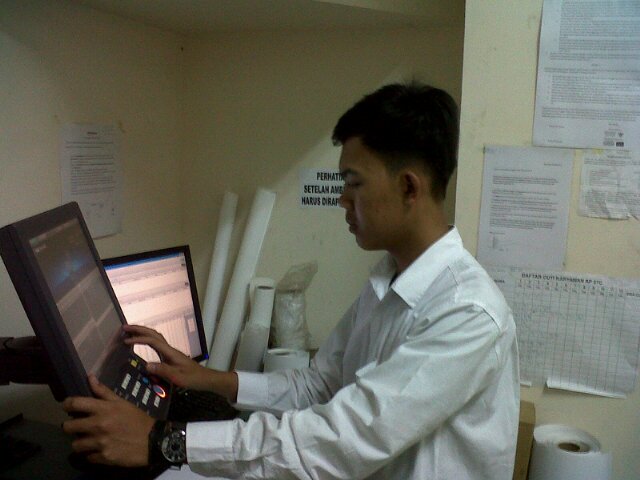 Modal Utama Kehidupan Adlah Kejujuran,,,Katakan lah ,,Walaupun Pahit. (y)