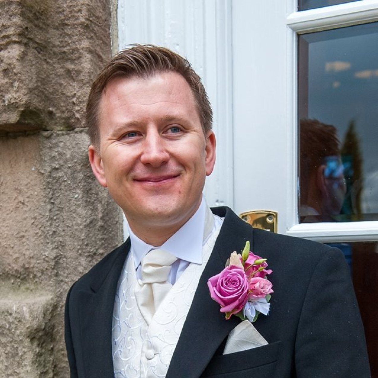 darren190276's profile picture. Football and film loving accountant by day, worse half to Esther and daddy to Freya and Maxi by night