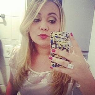 As pessoas boas merecem nosso amor, as pessoas ruins precisam dele.