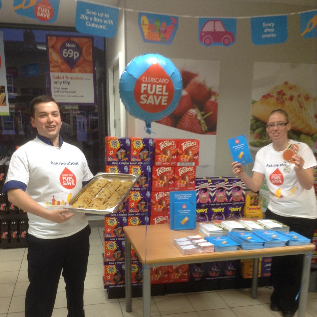 Tesco_Exp_Irlam's profile picture. Hi My name is Linzi and I am the store manager of Tesco Express in Irlam. Me and my Team are dedicated to giving you great customer service.