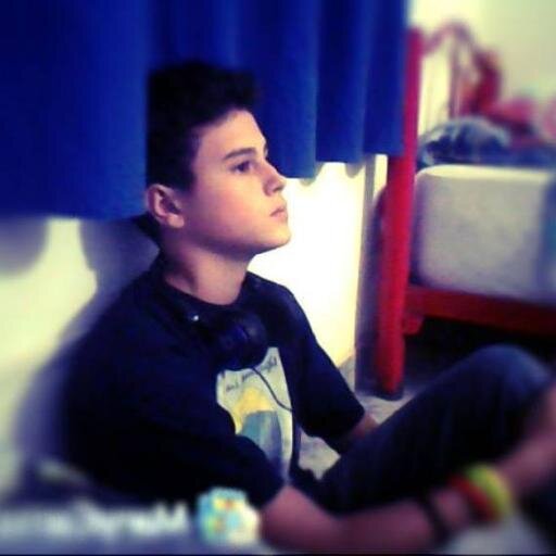 En Disney , Andando En Skate╰ɵ───ɵ╯ Ah ♪ ☮ ⊙﹏⊙
