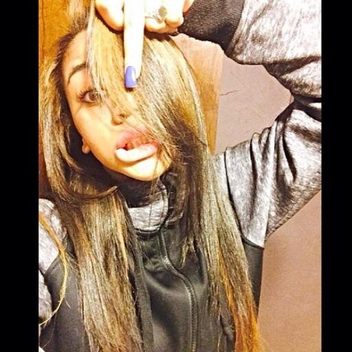 kik: ihybech. (with period )