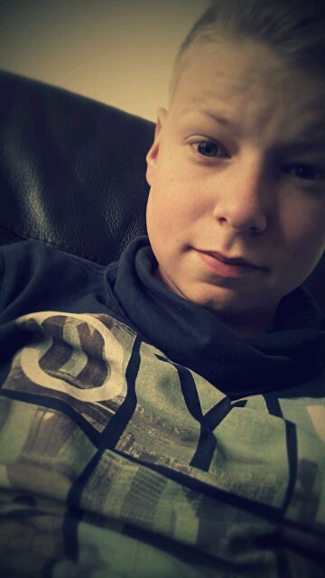 psn: tigo040 & snap: tigo_j & insta: tigo_040