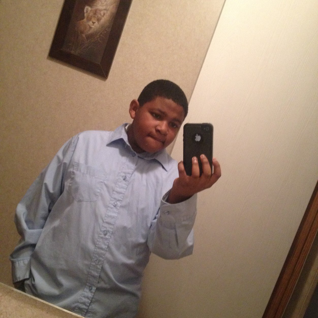 adrizzy3230's profile picture. Just a guy on the internet.