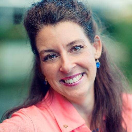 Health Coach, Certified Master Life Coach, wife, walker, nutrition junkie, green, lover of life, cook, personal consultant, leader, hard worker, educ. advocate