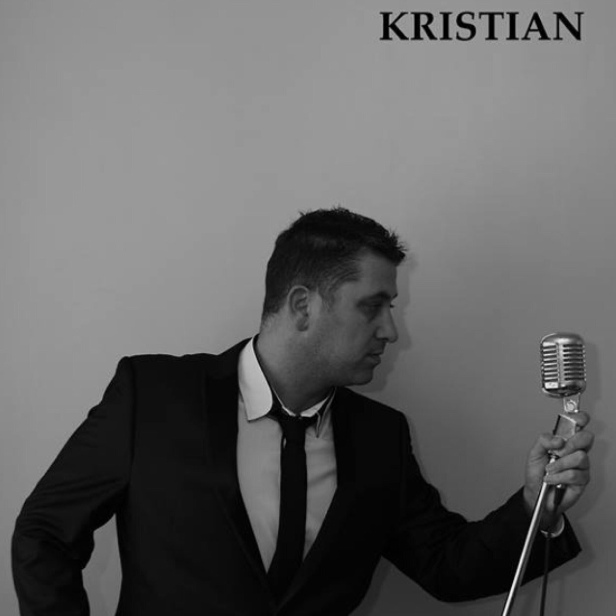 vocalist from blackpool north west uk, i also have a page kristiansings on facebook for details on future gigs/events Email - kristiansings@hotmail.com
