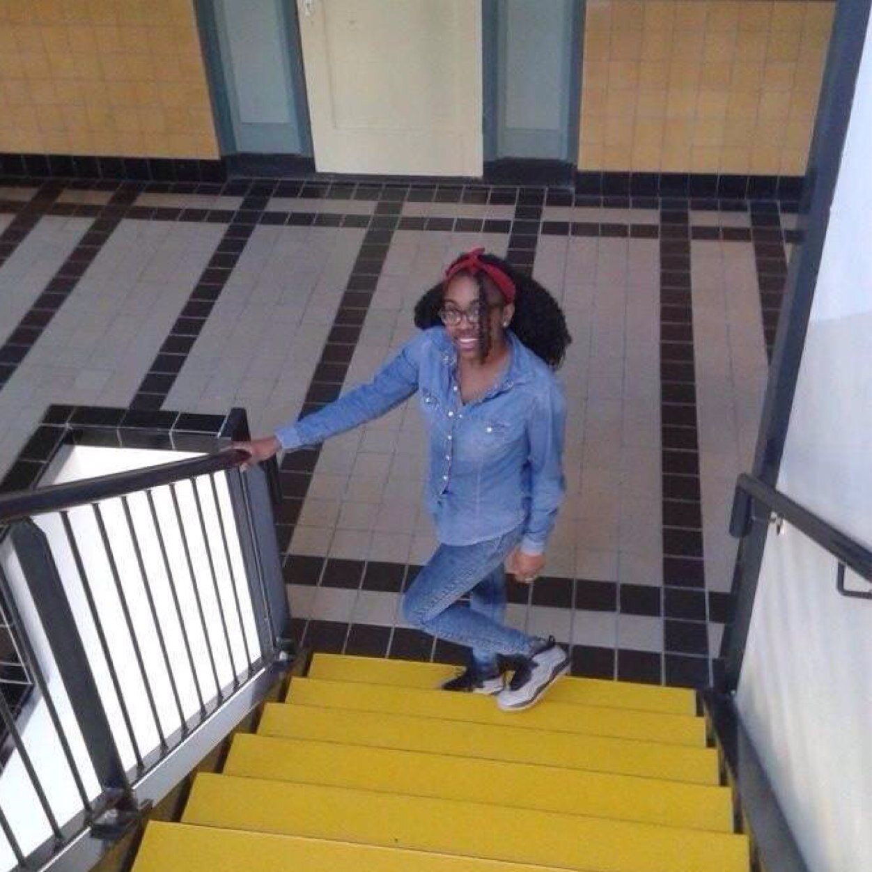 JNVAdelina_'s profile picture. 