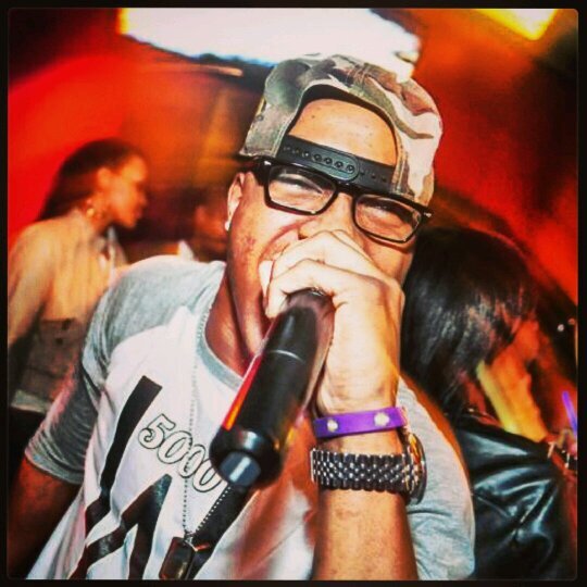 GO MC..PARTYBOY MC..HOST OF RADIO STATION 90.3..ARTIST..PROMOTER. ECT..4 INFO HOSTINGZ AN SHOWZ 832-907-1772 OR.YUNGKUTMP3@GMAIL.COM