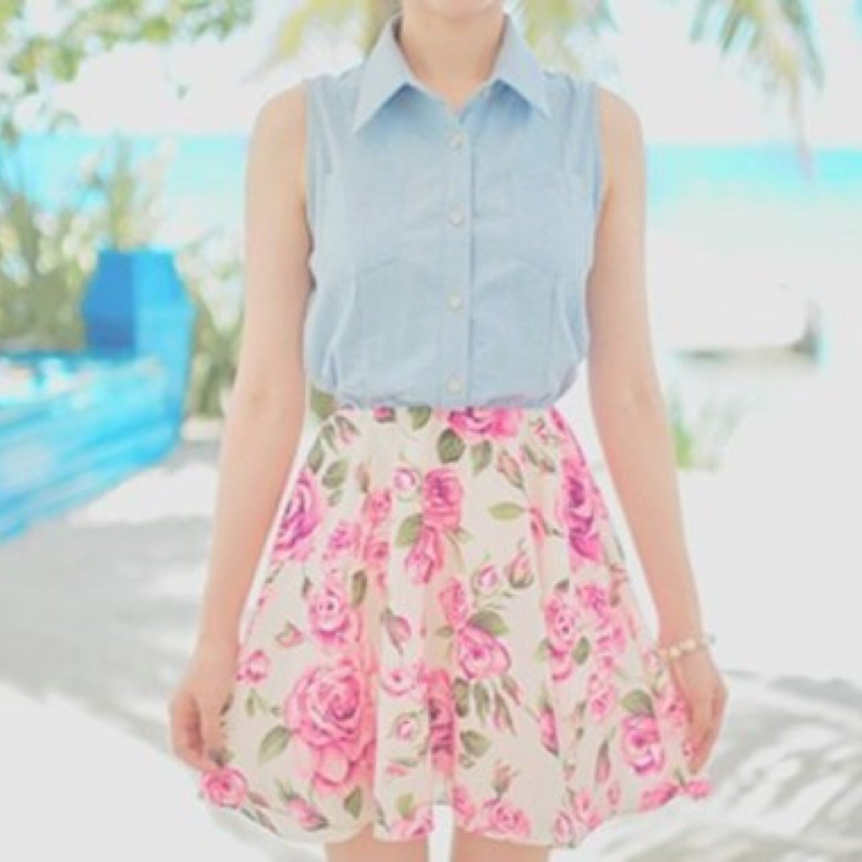 Congrats! You just got a free follow.No need a follow back. Just follow this girl @Jourmae23. :)