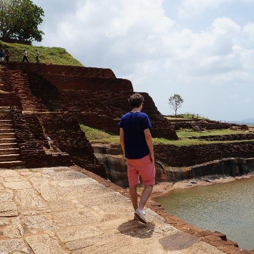 AwMarhal's profile picture. Leafs fan, Palace fan, keg fan, public affairs fan...