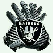 bwhitey19's profile picture. 