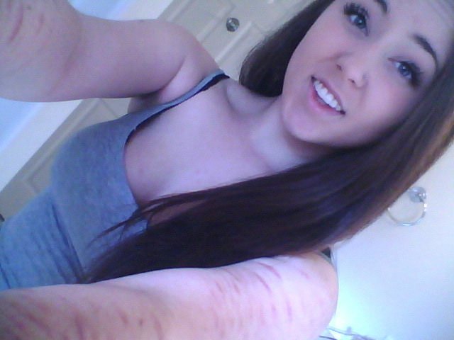 Cats tho ♥✖; Keep your opinion to yourself.