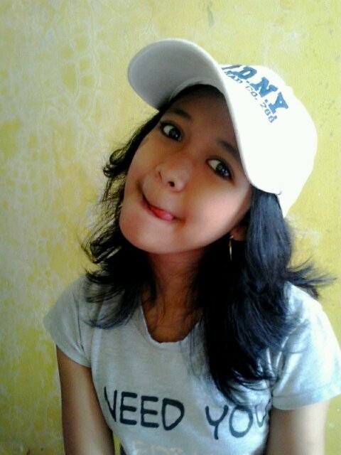 yantikenneth's profile picture. 