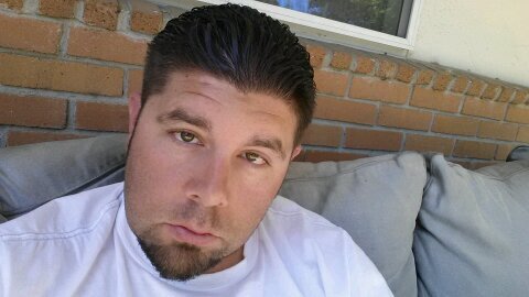 rmgutierrez78's profile picture. 